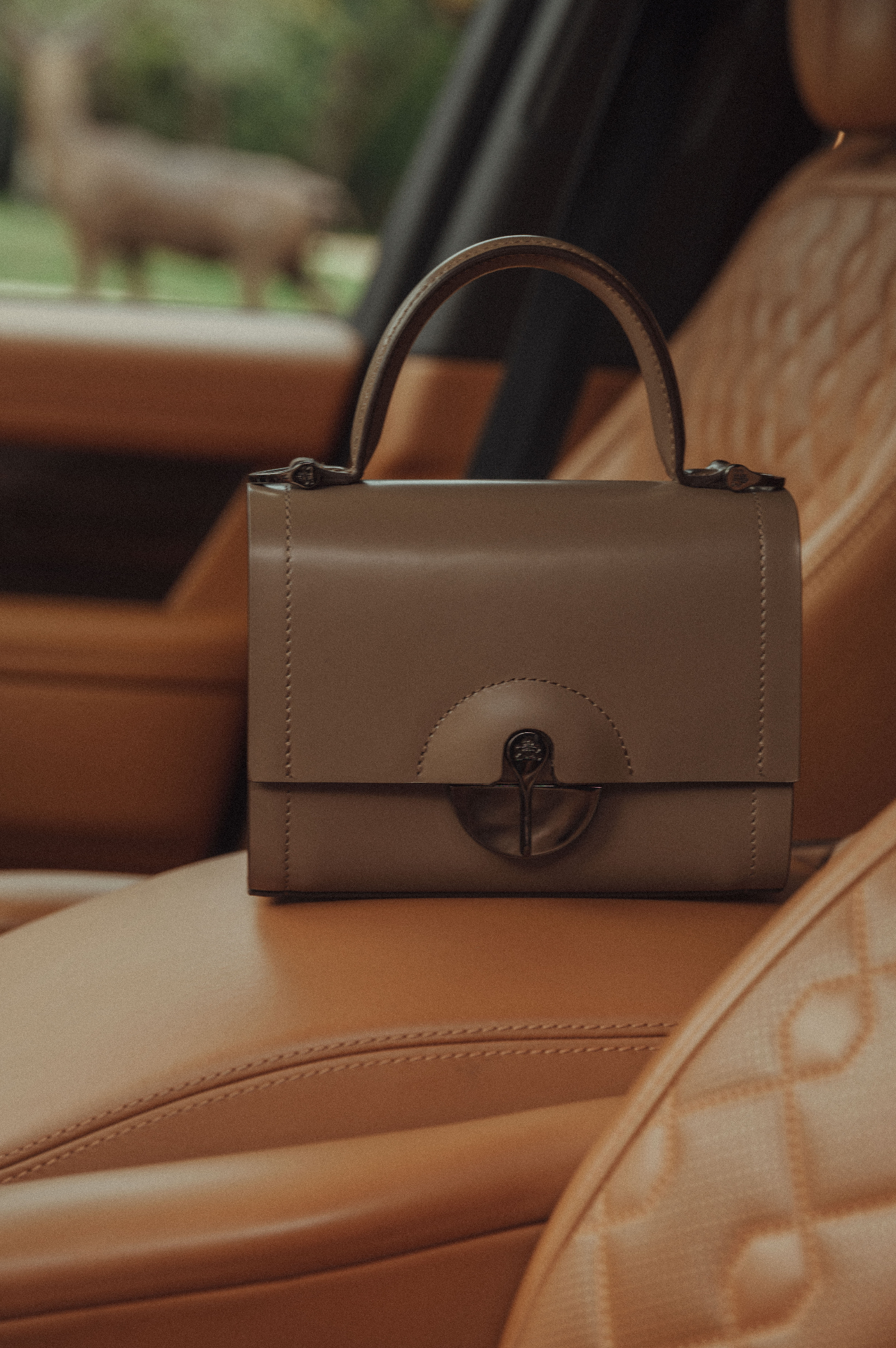 Lebeau Courally Le Secret — luxe handtas editoriaal 6