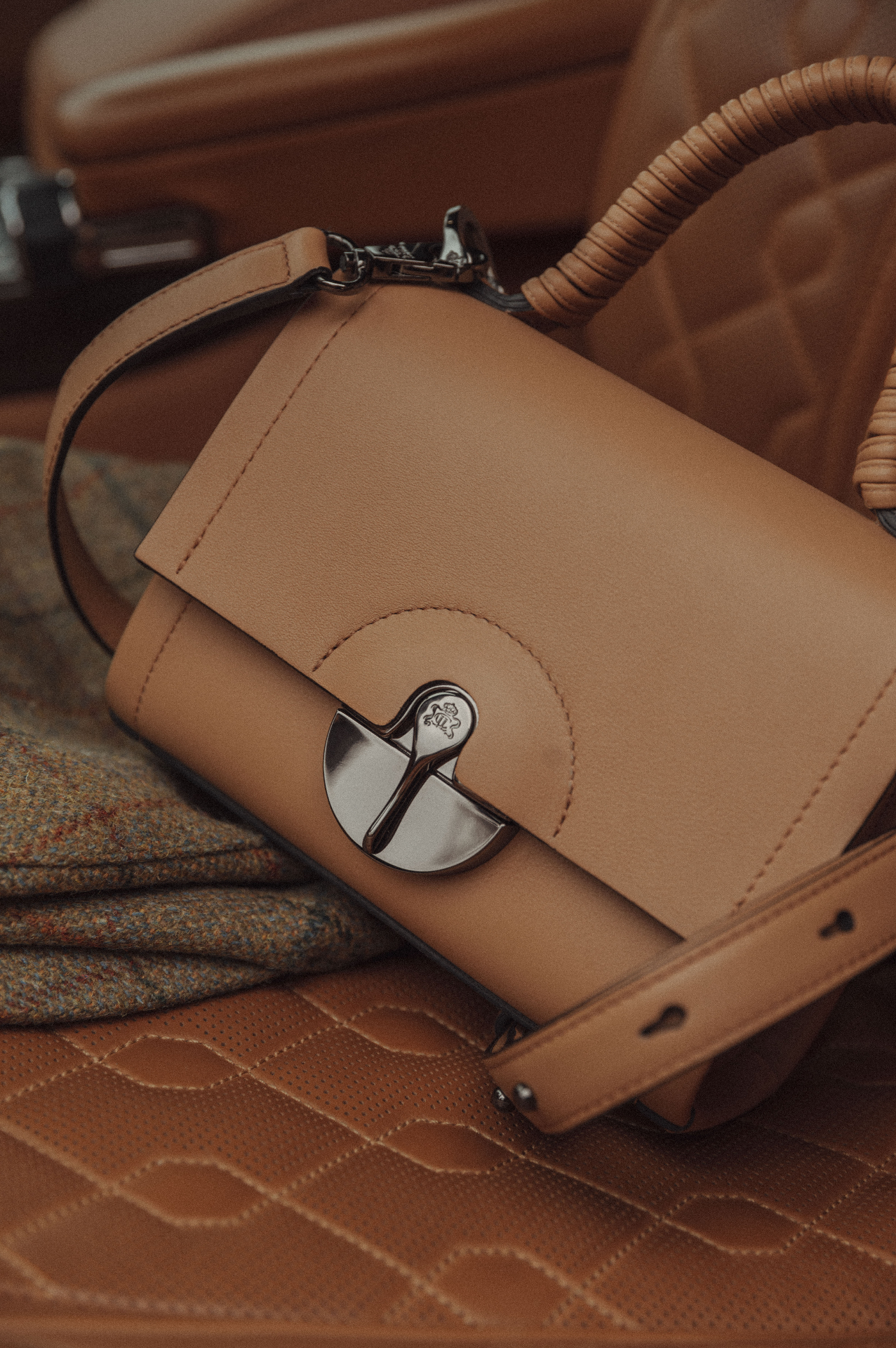 Lebeau Courally Le Petit Secret — luxe handtas editoriaal 4